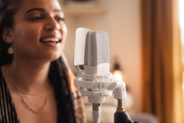 Arturia MiniFuse Recording Pack Studio Mic Headphones Kit-1