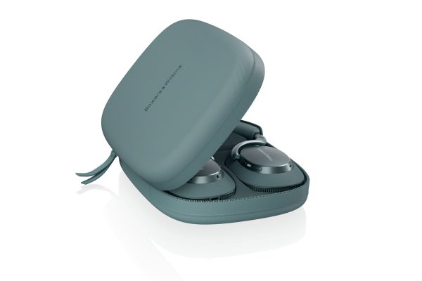 Bowers Wilkins Px7S3 Over-Ear Bluetooth Headphones Frost Blue-11