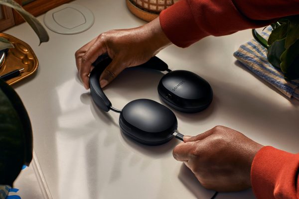 Sonos Ace Over Ear Headphones with ANC and Spatial Audio Black-4